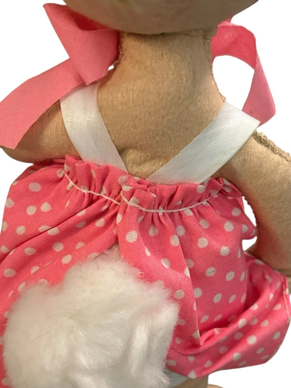Vintage ‘89 Annalee Bunny Doll Country Girl W Strawberries Collectible 0650 EUC